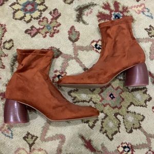 Bershka burnt orange boot